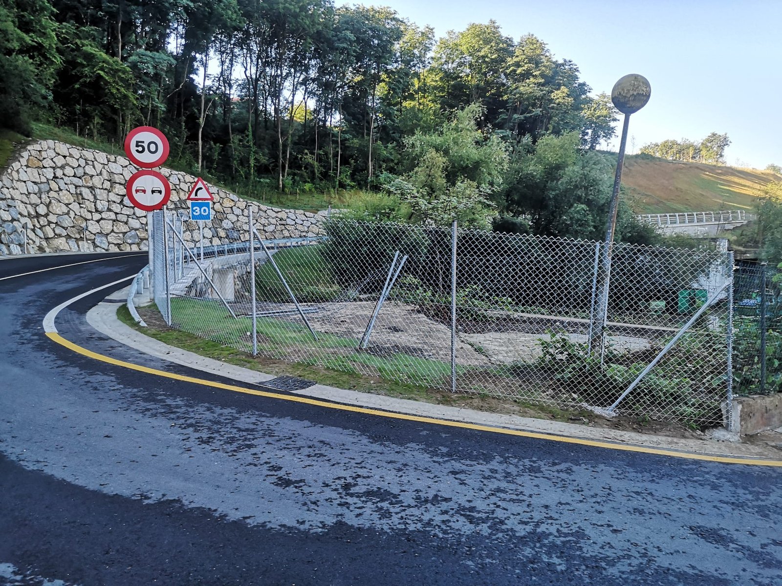 Cercados y vallados metálicos instalados por Cercados Mendieta