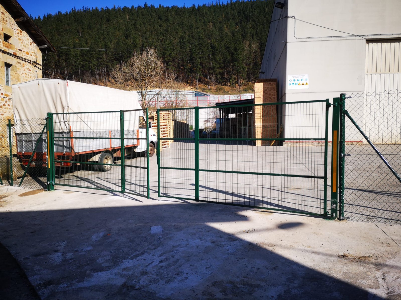 Puerta de acceso — Proyecto 10