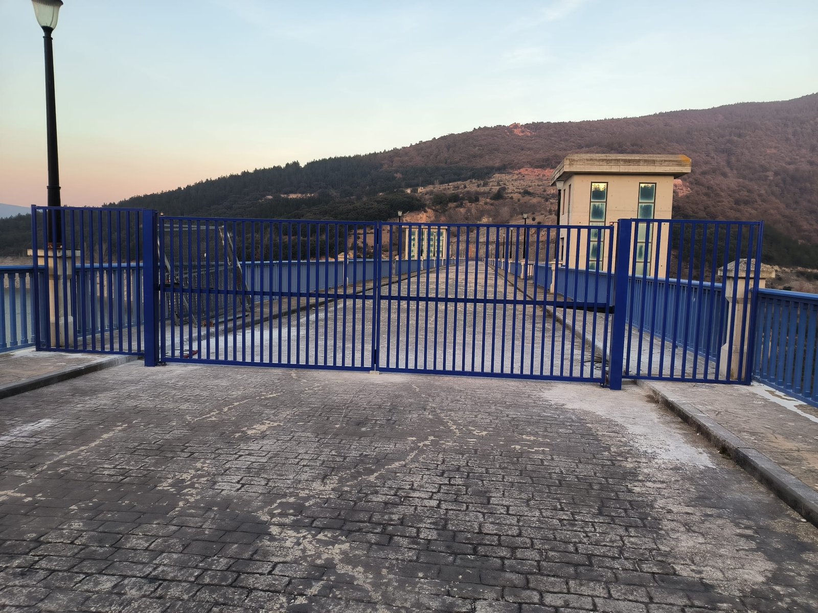 Puerta de acceso — Proyecto 2
