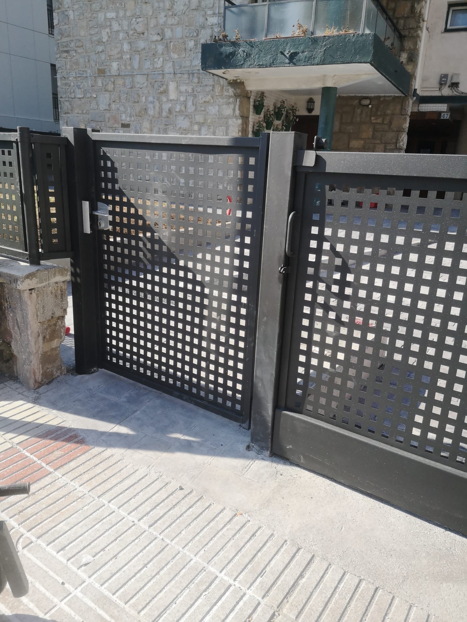 Puerta de acceso — Proyecto 7