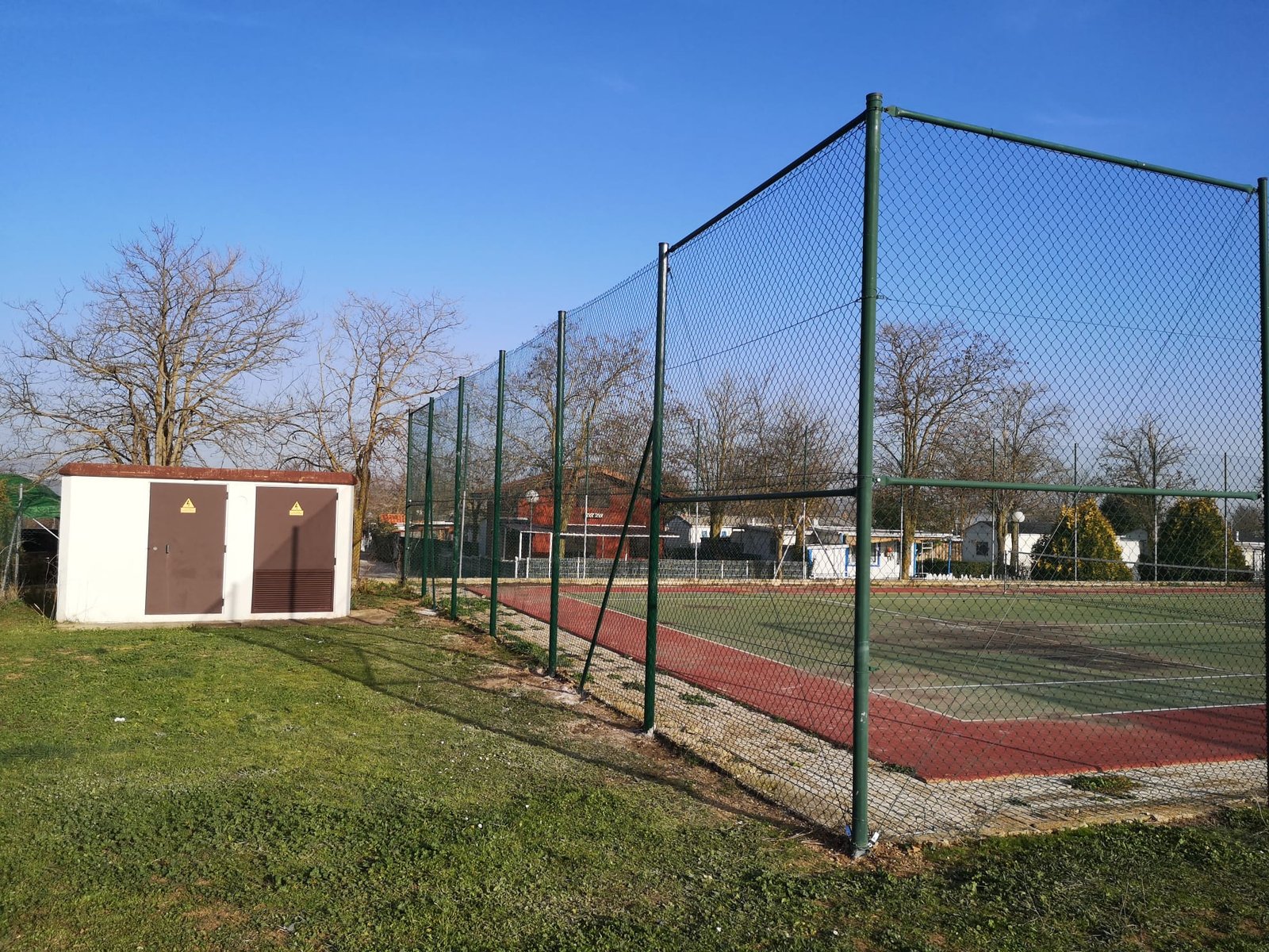 Cerramiento deportivo — Proyecto 4